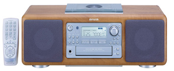 アイワ、MDFキャビネット採用のポータブルステレオシステム