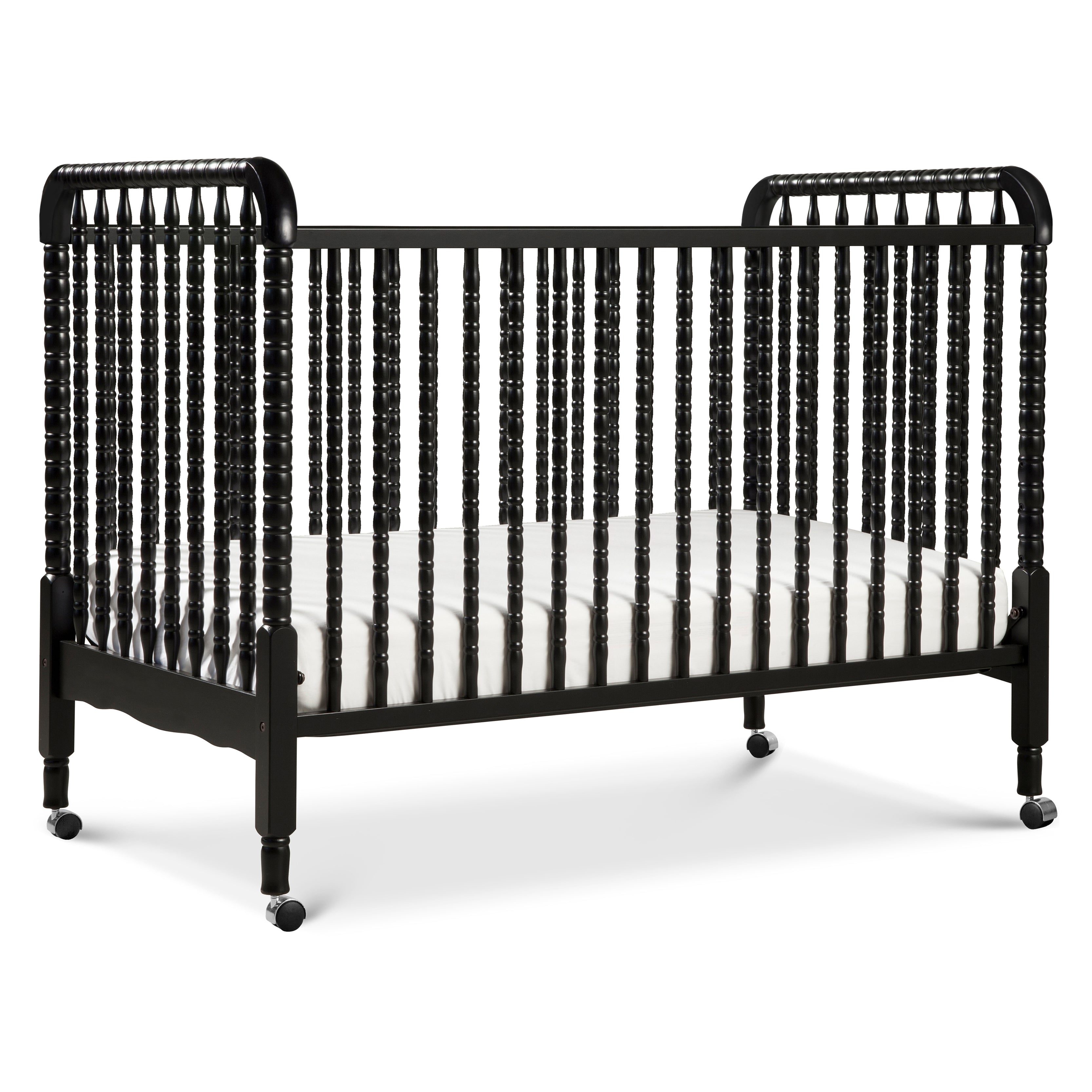 Jenny Lind Spindle Crib – Baby Grand