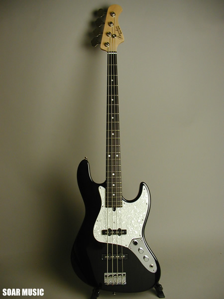 B-LINE R/ASH TNS (Bacchus)