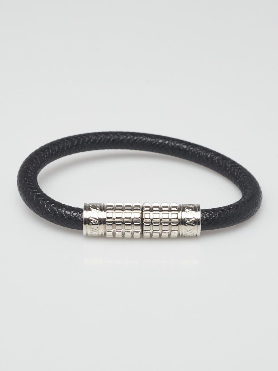 Louis Vuitton Black Taiga Leather Digit Bracelet | Yoogi's Closet