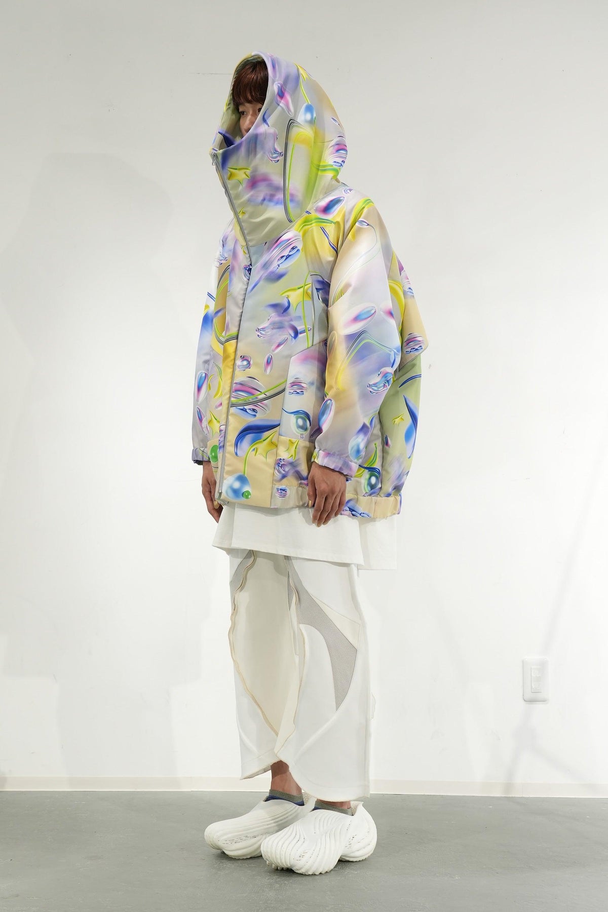 グラフィックハイネックビッグパーカー - Grey – BALMUNG