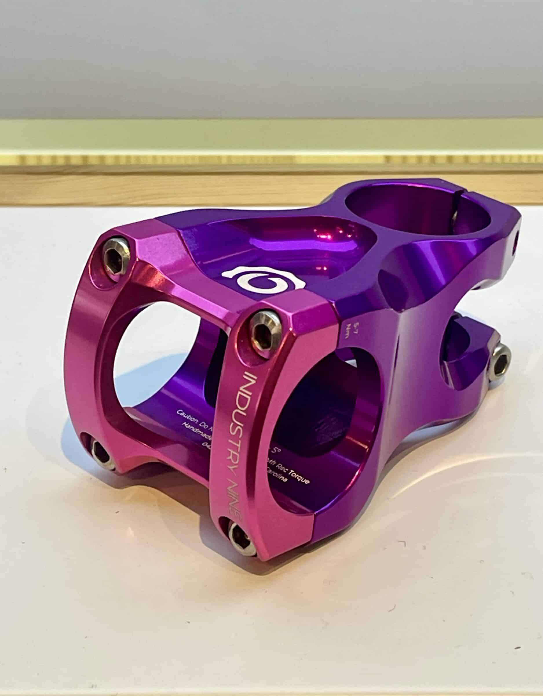 Industry Nine A31 Stem // 31.8 50mm Purple/Pink Faceplate - Base