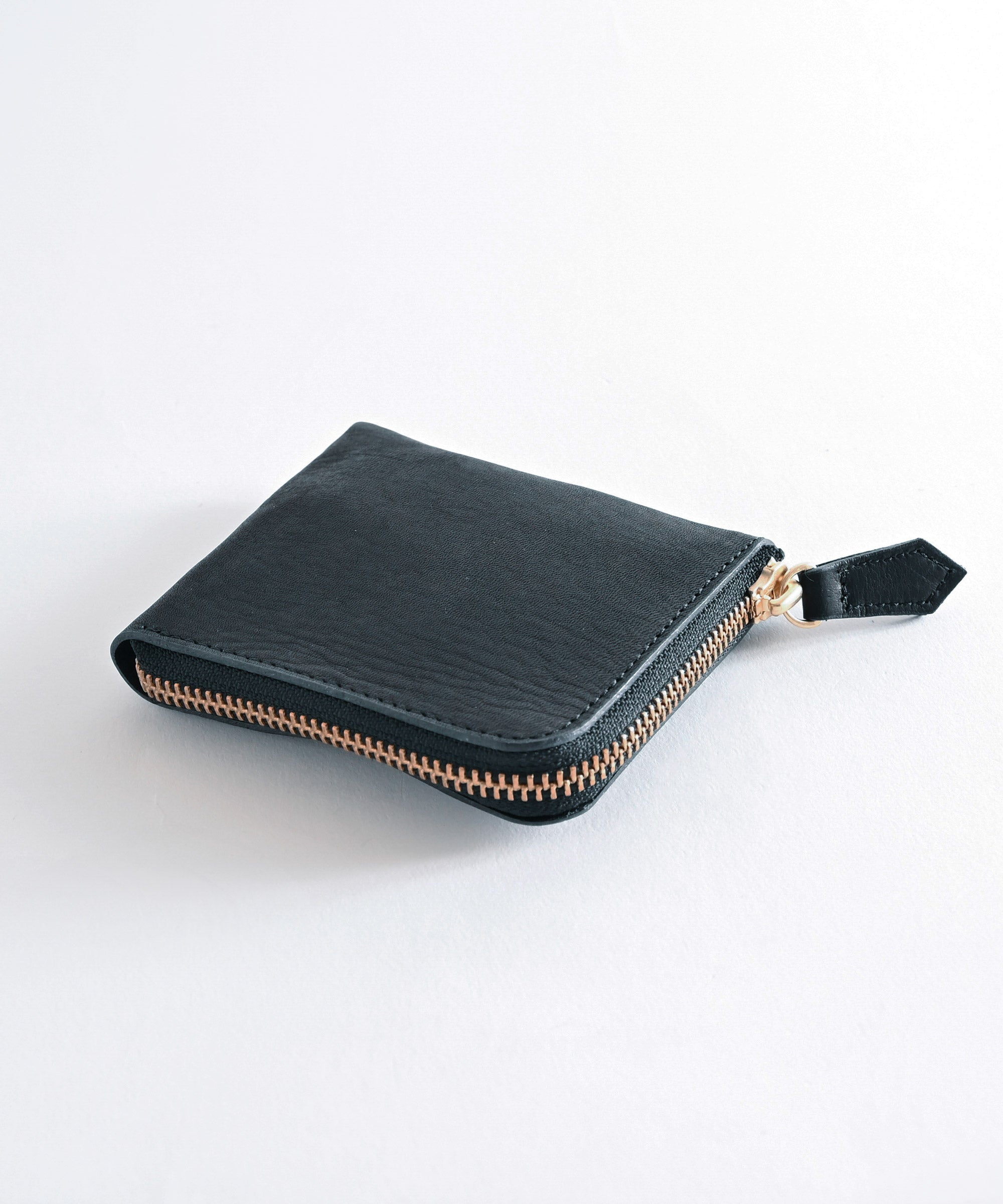 財布[leather] 二つ折り財布 コンパクト 本革 ブラック 黒色 - BASIC