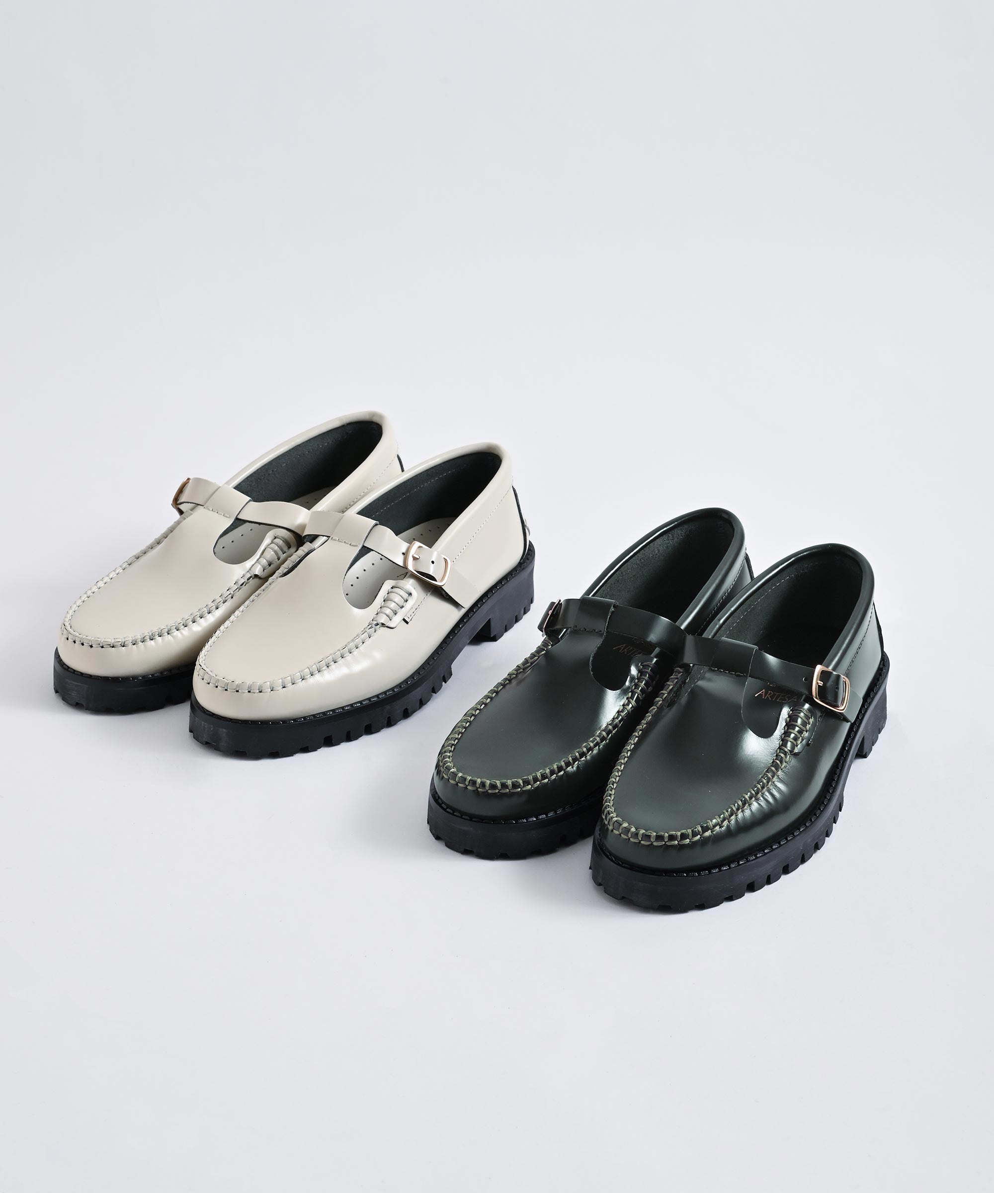 ARTESANOS/アルテサノス】 Tストラップ ローファー 690 ガラスレザー