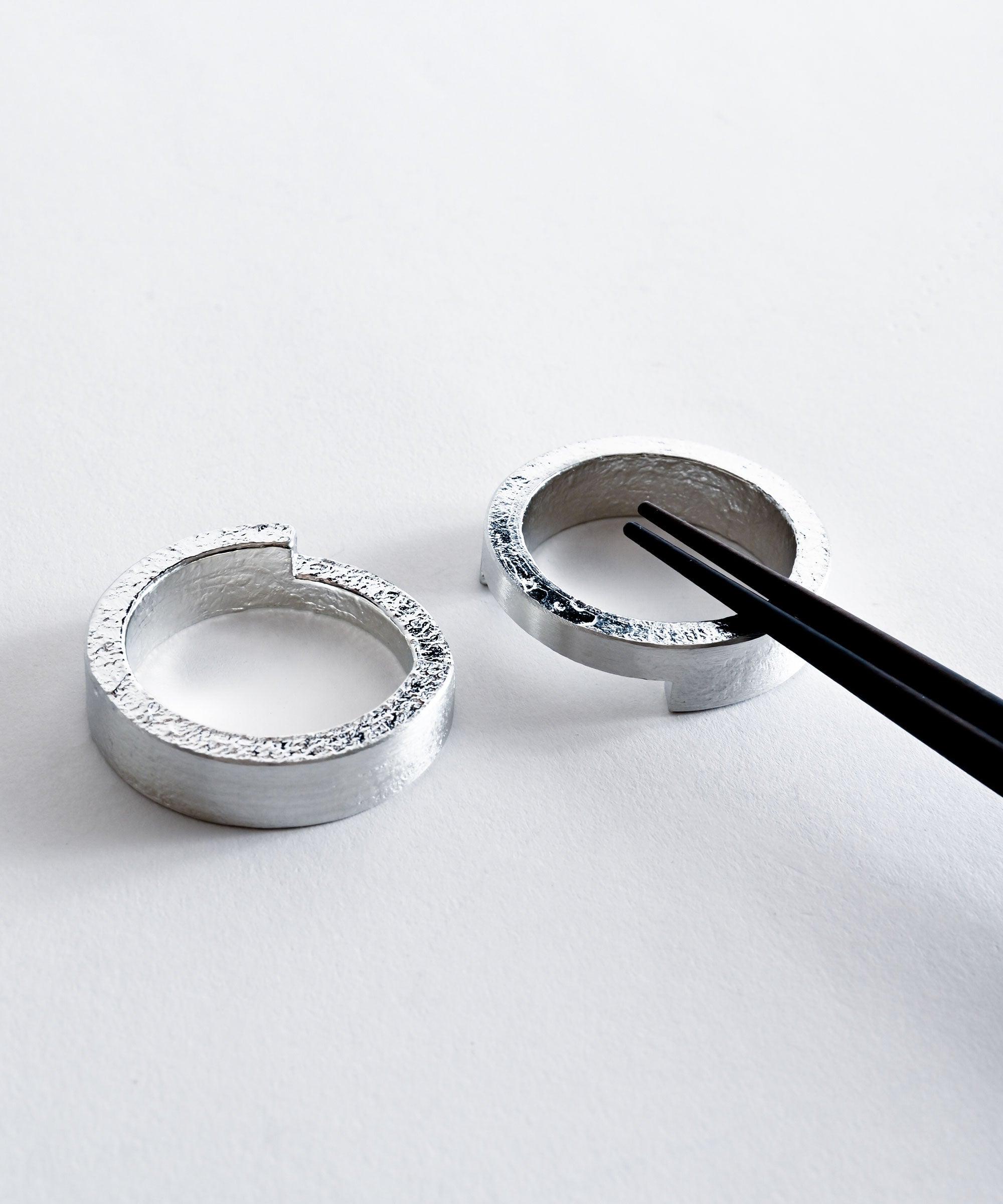 能作】箸置き かさね MARU 2個入 – BASIC AND ACCENT ONLINE STORE