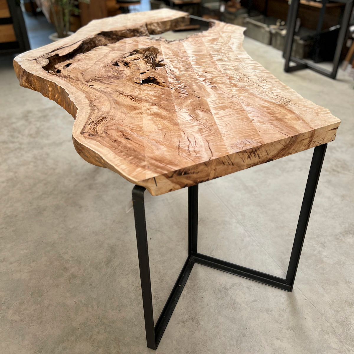 セール15%オフ】無垢一枚板 栃《T925-2》W1565/未仕上げ品 | オーダー