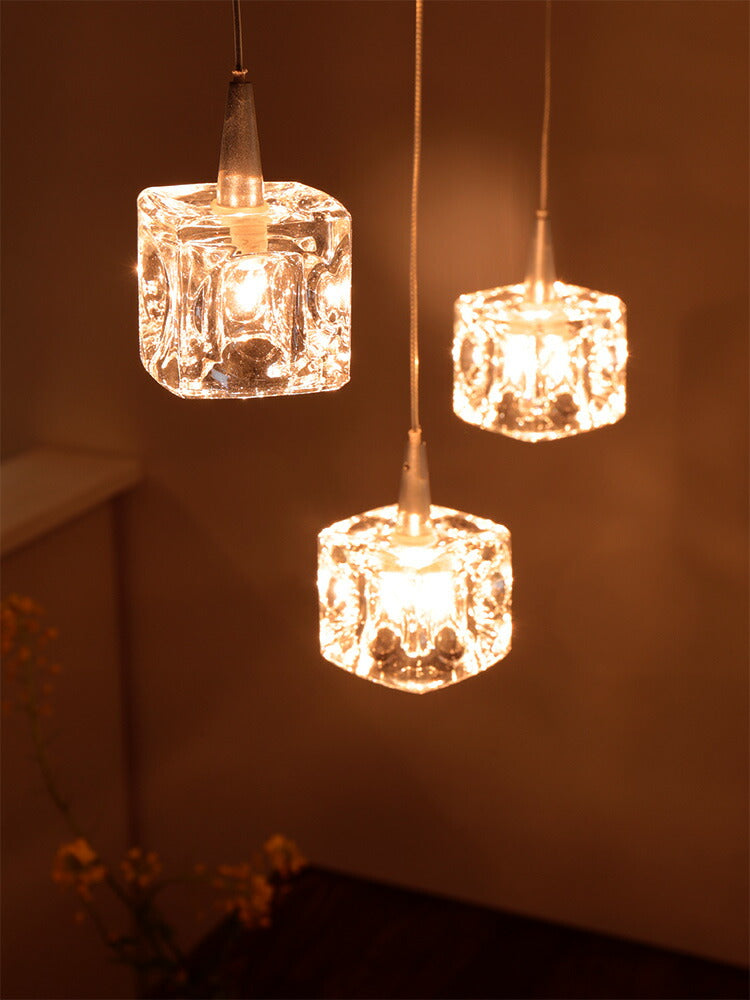 ペンダントライト 3灯 ガラスキューブハロゲン ダイニング用 食卓用