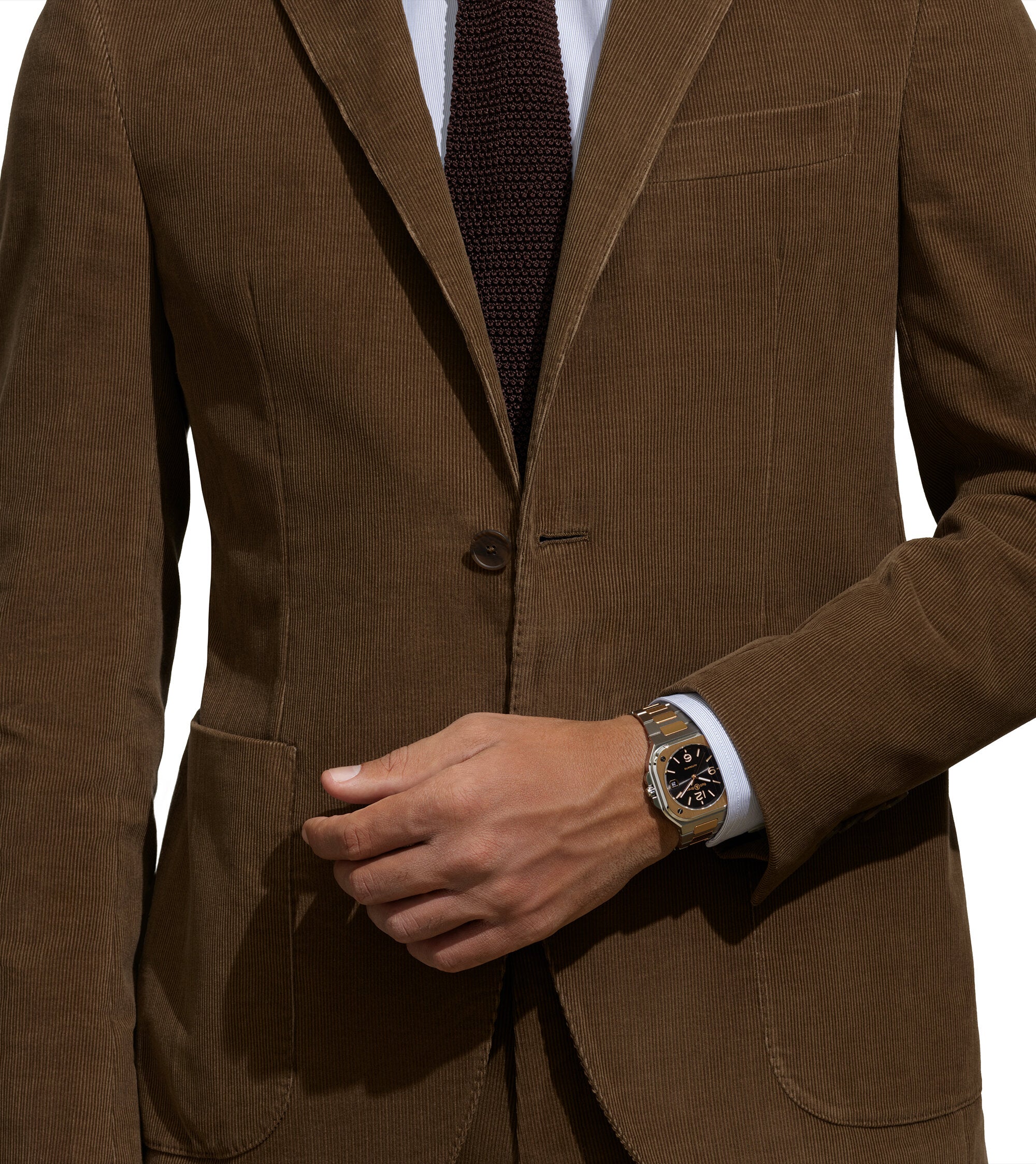 02_834-BR05A-BL-STPG-SRB-cases