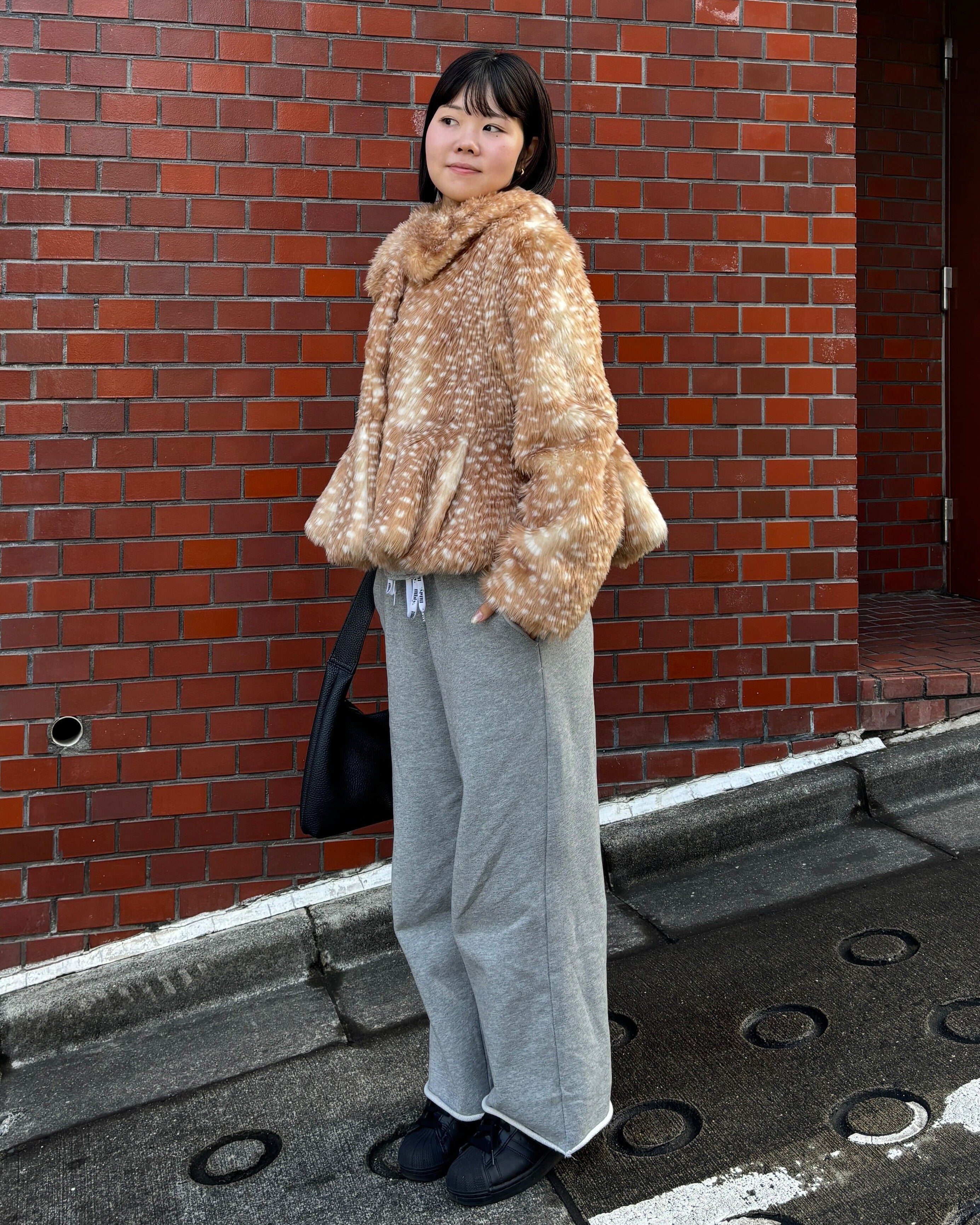 BIBIY. MADE | DORA PEPURAMU FUR COAT BROWN｜Bibiy.