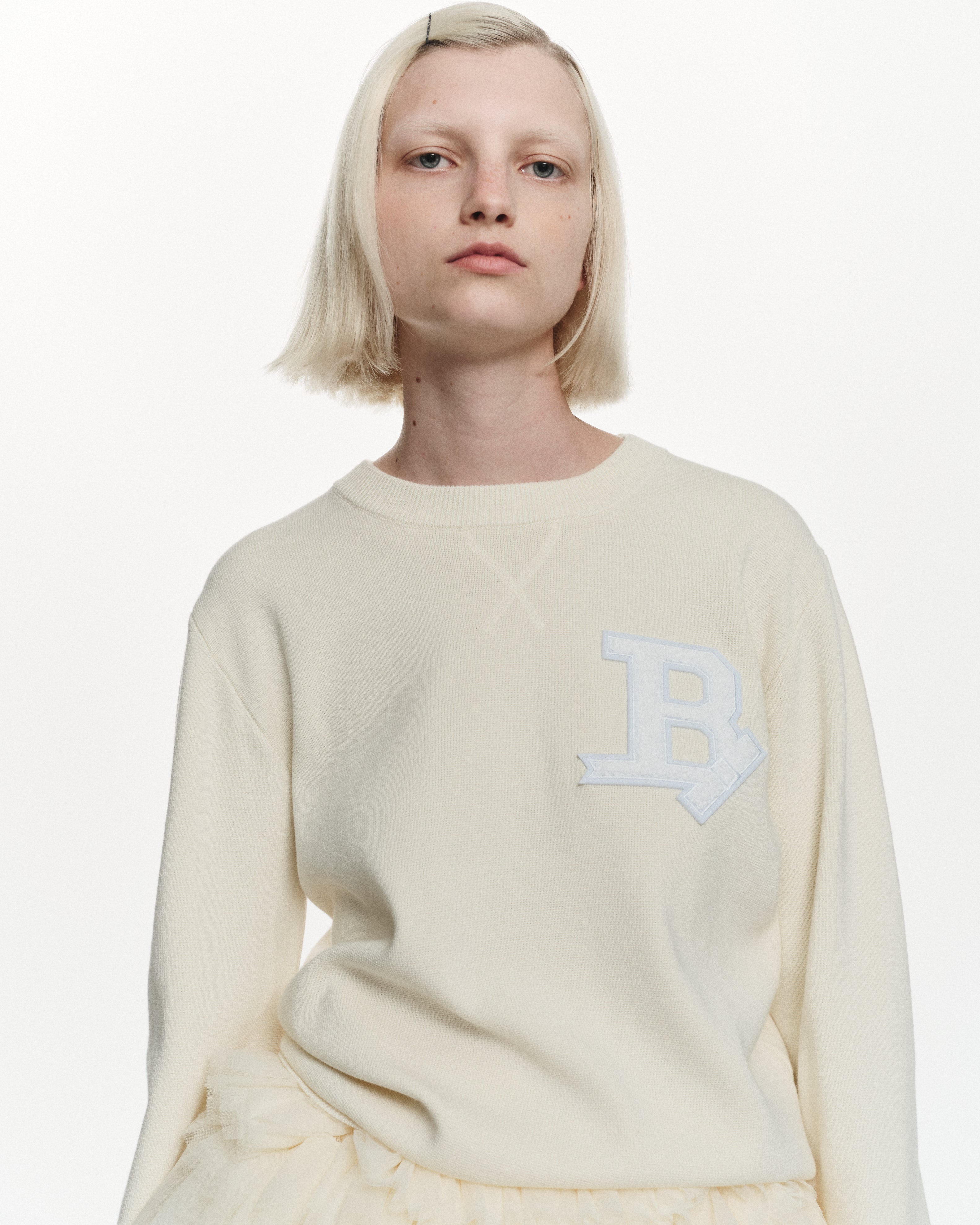 BIBIY. MADE | B. CLUB KNIT WHITE｜Bibiy.