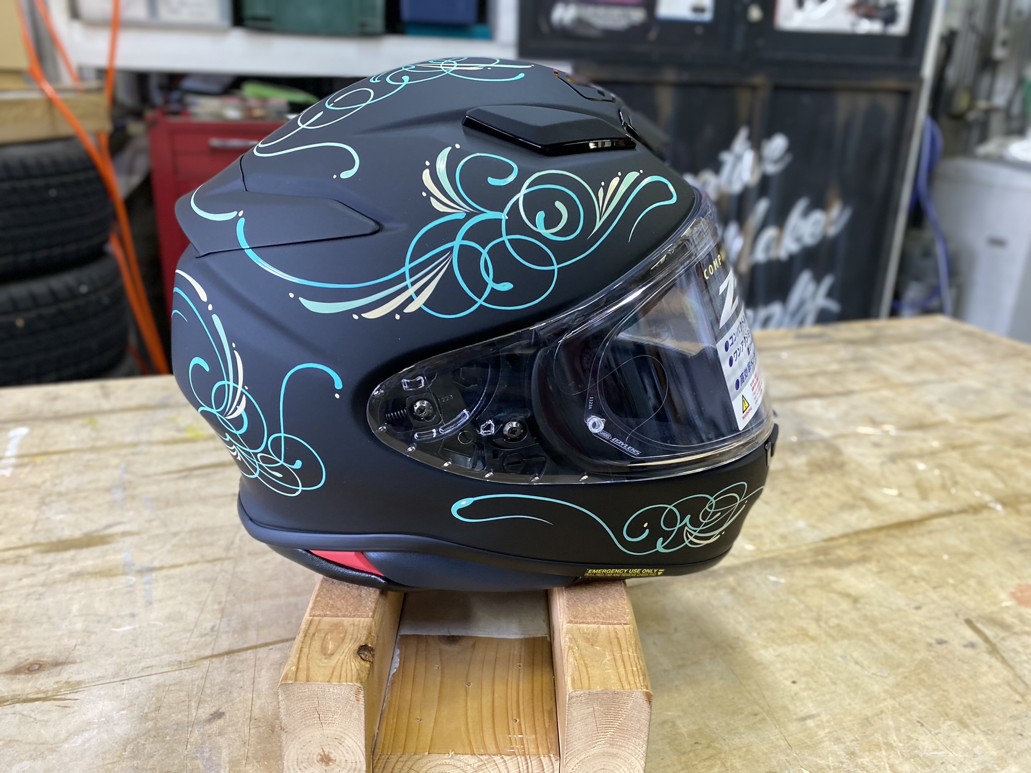 SHOEI Z-8 | BIG SIGN