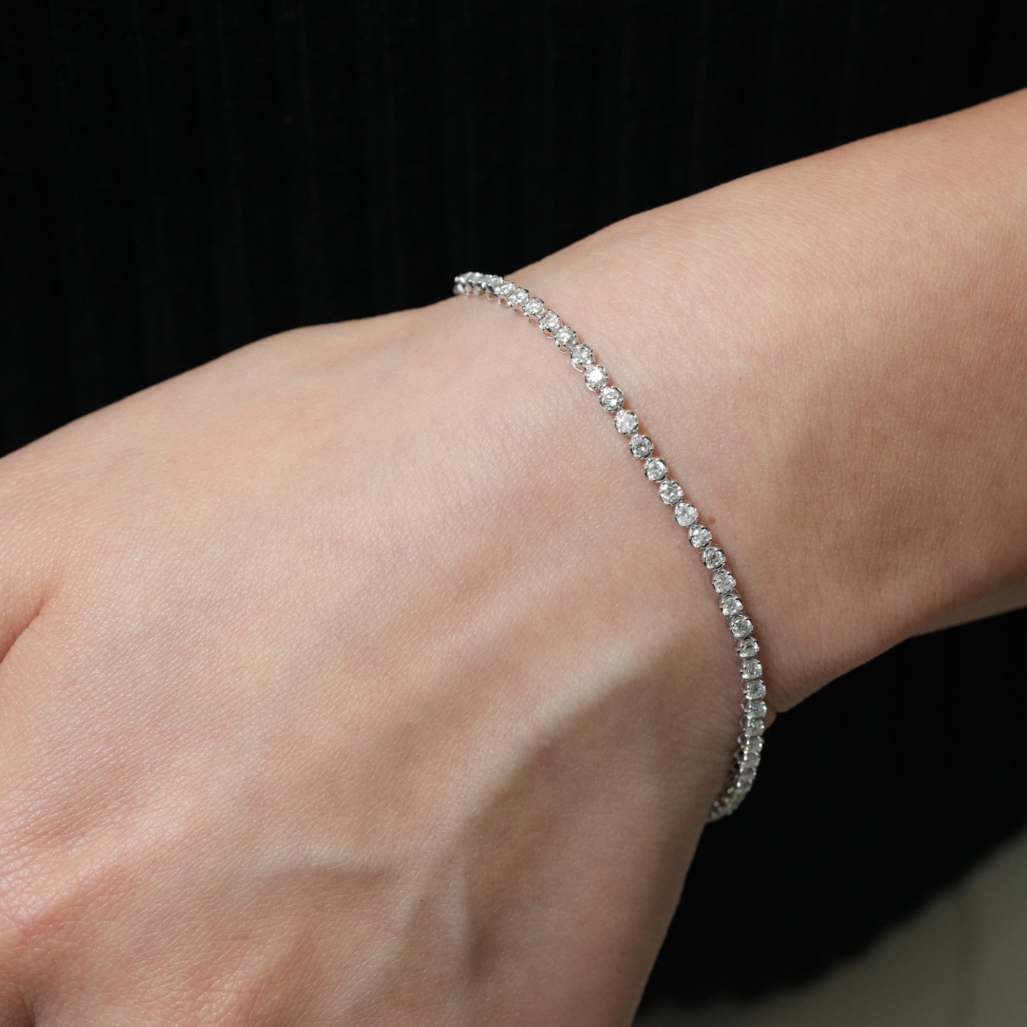 ダイヤモンド テニスブレスレット – K18WG、2.0ct