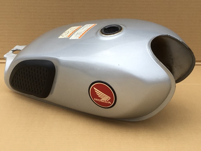 売約済み】CL50のガソリンタンクが入荷しました。 | バイクパーツの
