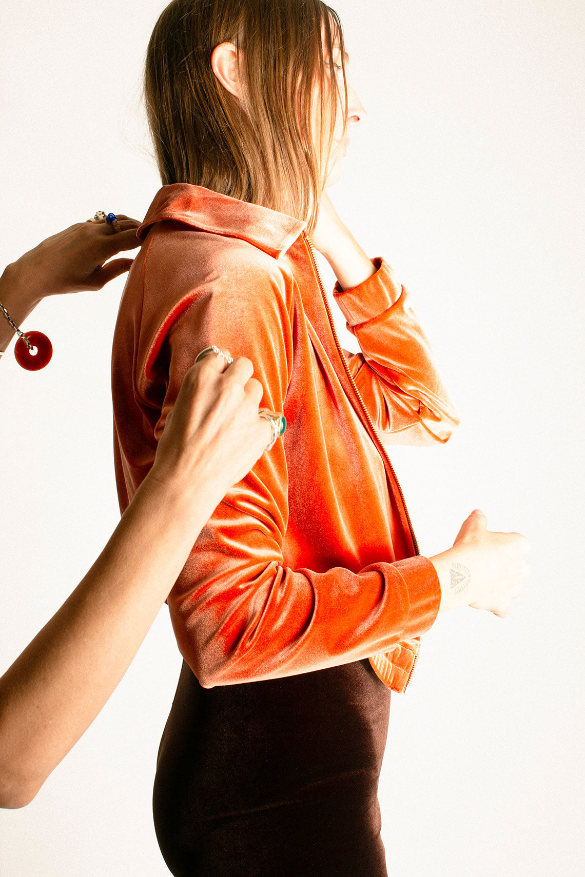 Simone Wild - Lemon Velvet Raglan Sweater – BONA DRAG