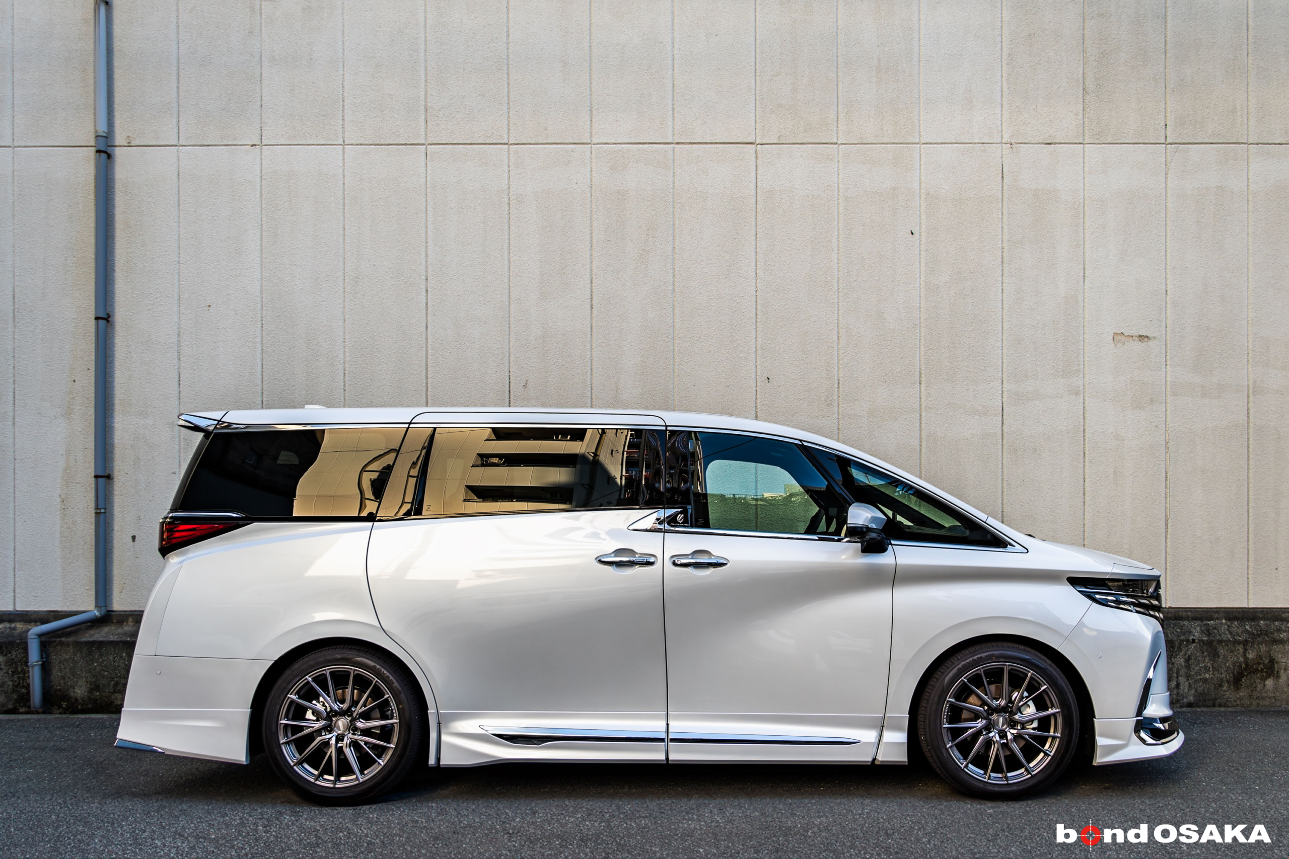 40系 新型アルファードに、RS-R Ti2000 ハーフダウンサスを装着！！