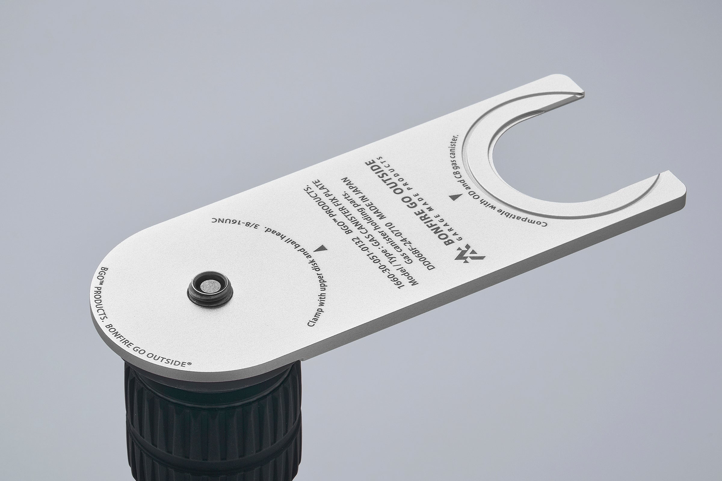 GAS CANISTER FIX PLATE