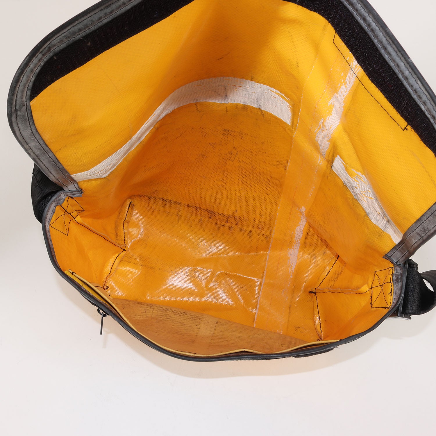 FREITAG (フライターグ) ハワイ ファイブオー メッセンジャーバッグ