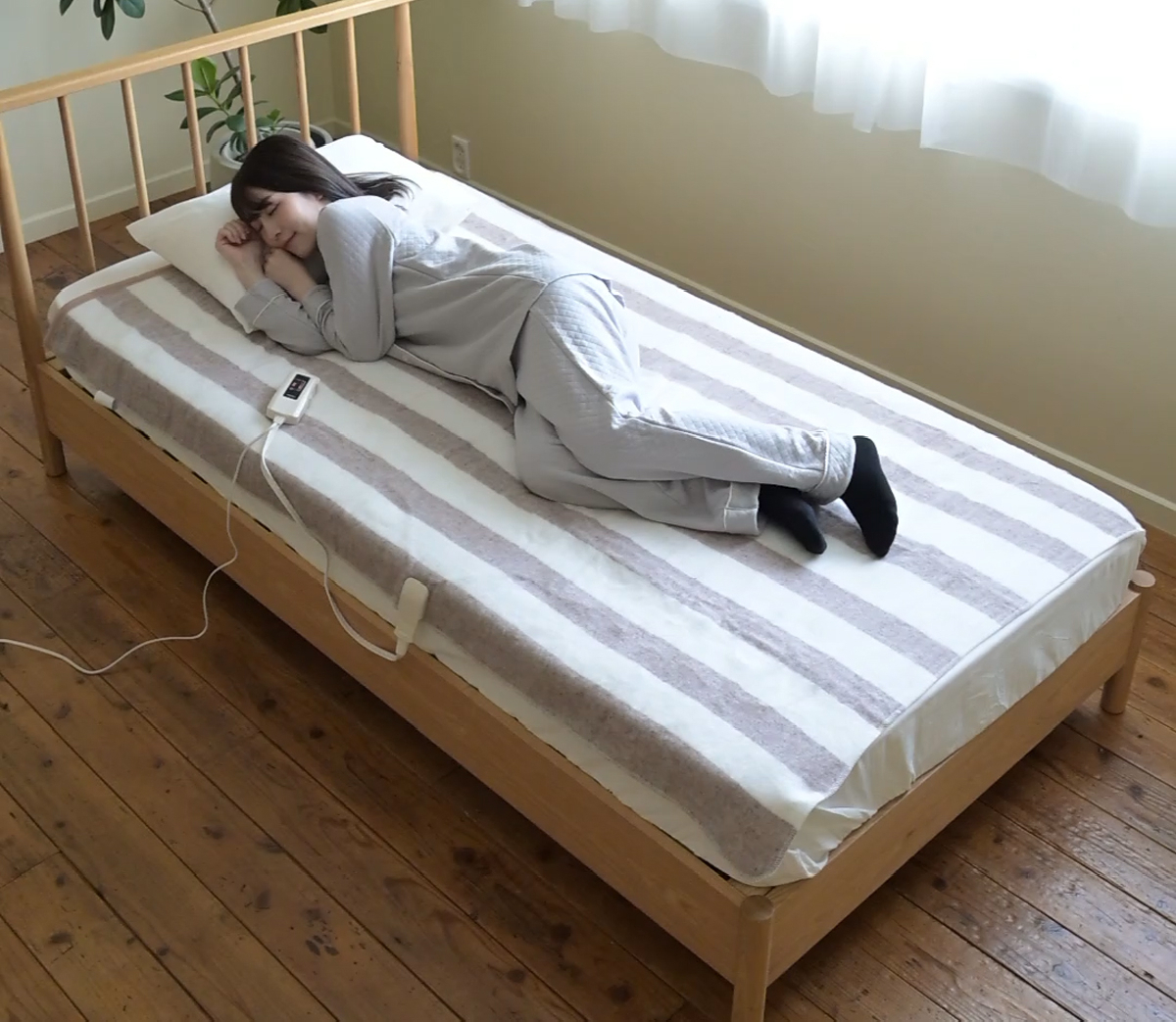 商品情報_電気掛敷毛布（188×130cm） | 山善の商品情報サイト