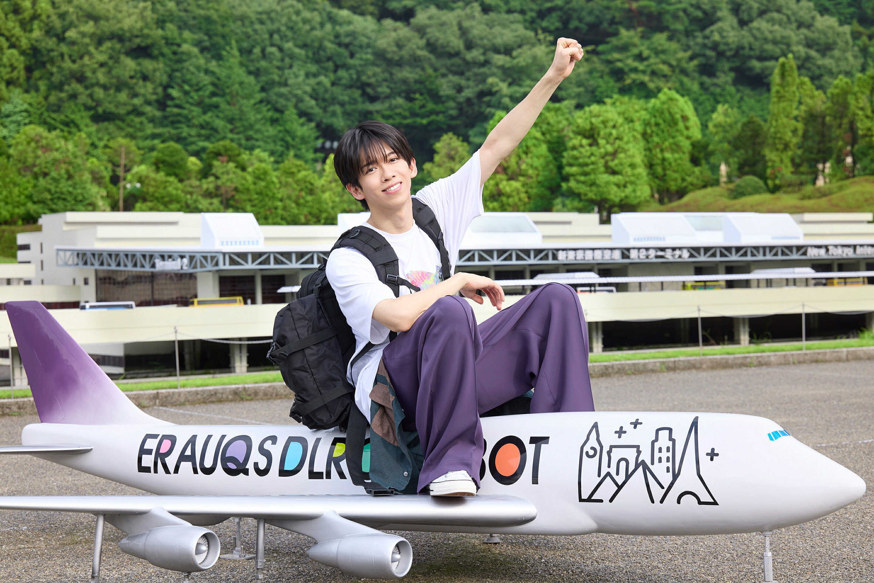 超特急・リョウガの魅力が詰め込まれたトレカ「RYOGA THE CARD」発売