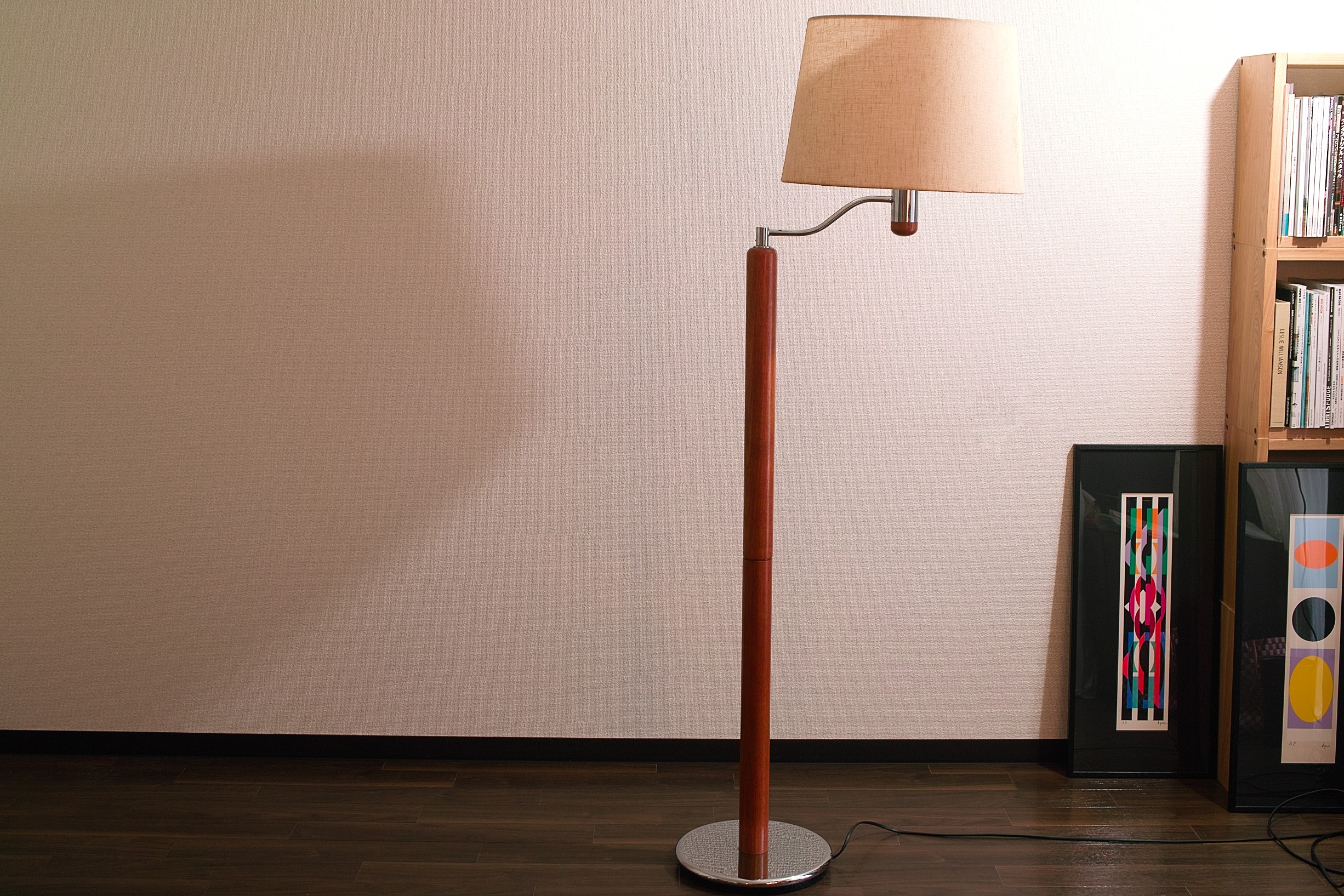 No.6334「チーク無垢のフロアランプ：調光機能付き」SOLD | ボルト