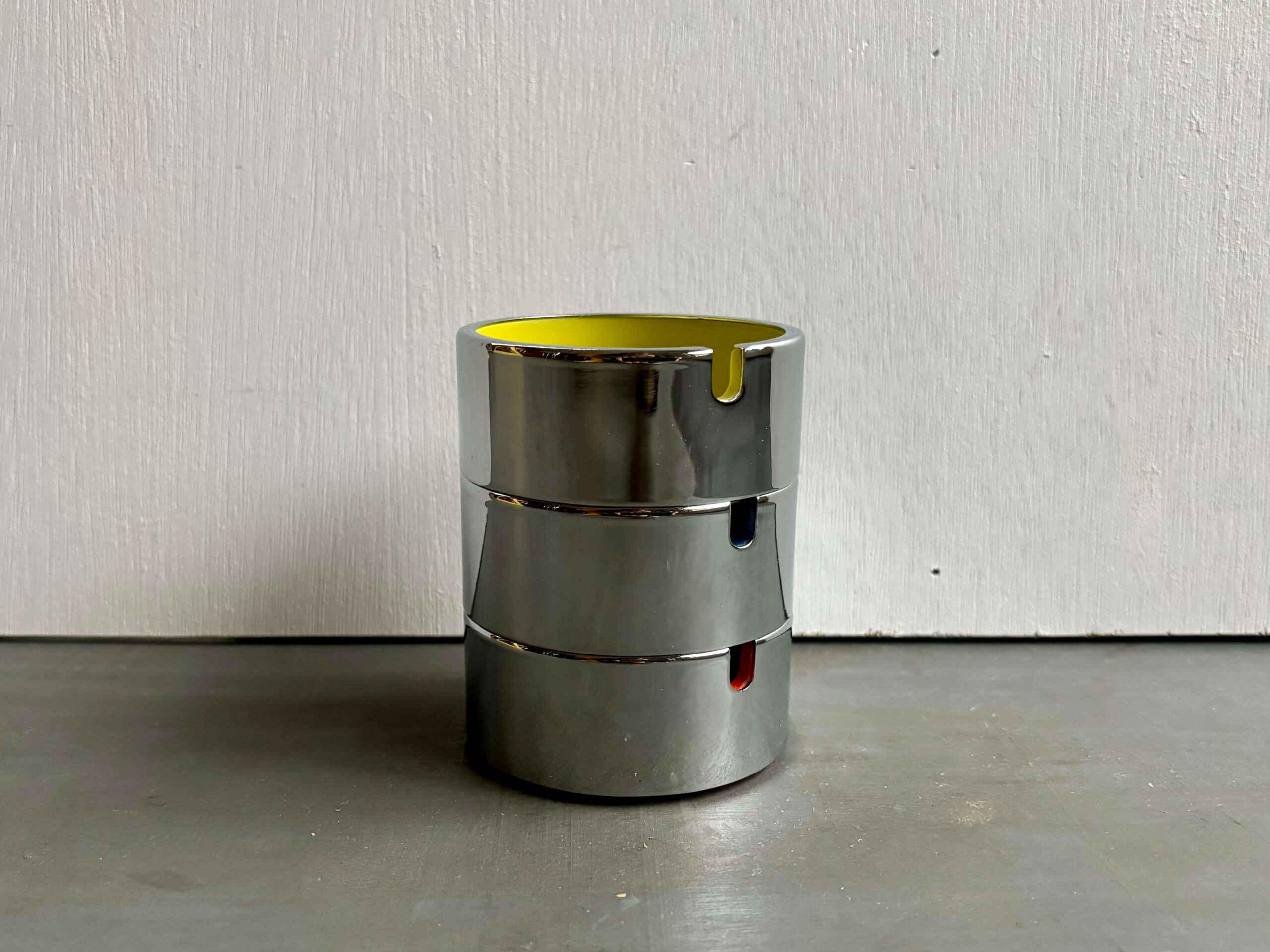 No.10976「剣持勇デザイン〈TOWER ASH-TRAY〉3色セット：Martian」直径