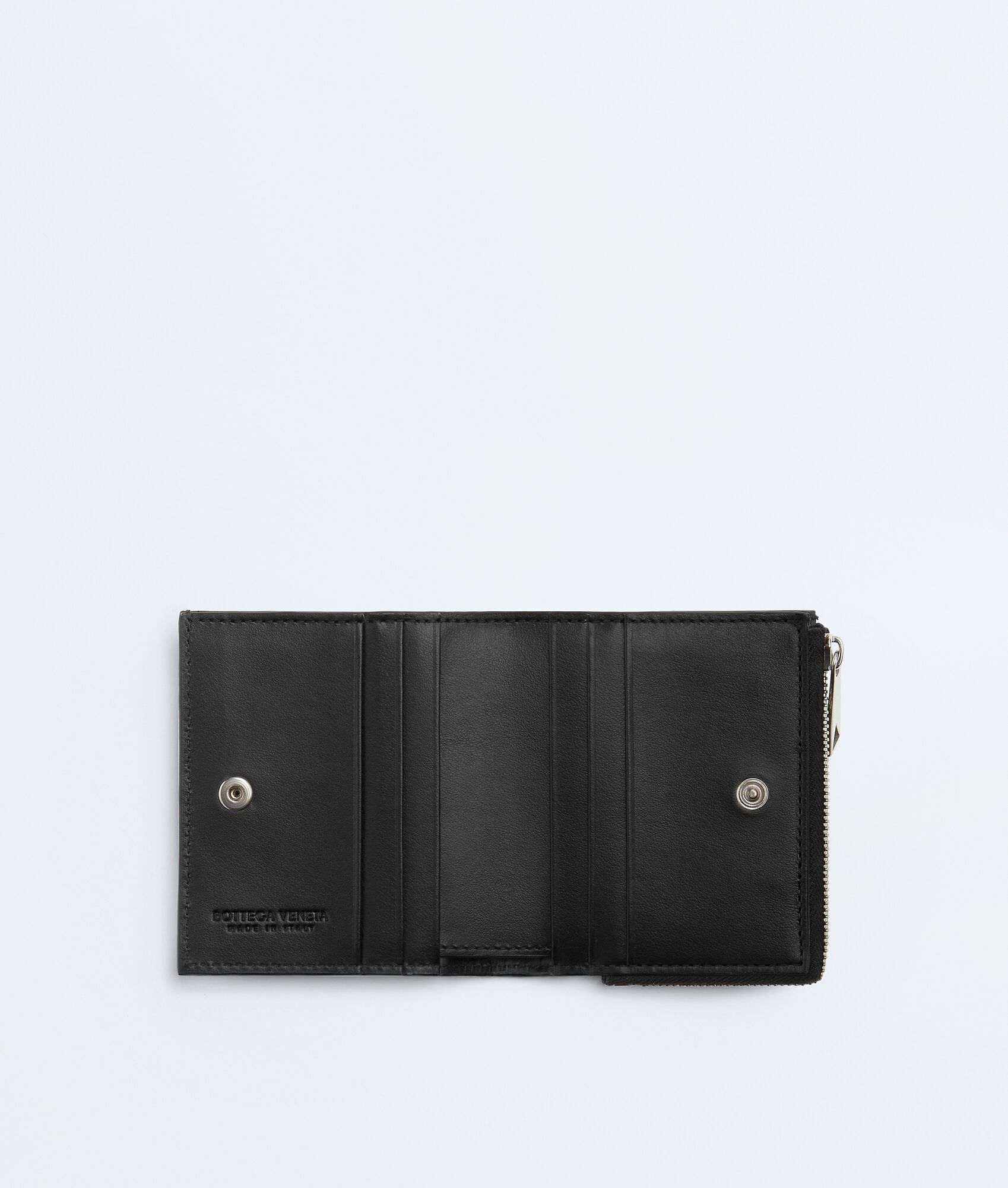 Men's Intrecciato Bi-Fold Wallet With Zip in Black | Bottega Veneta US
