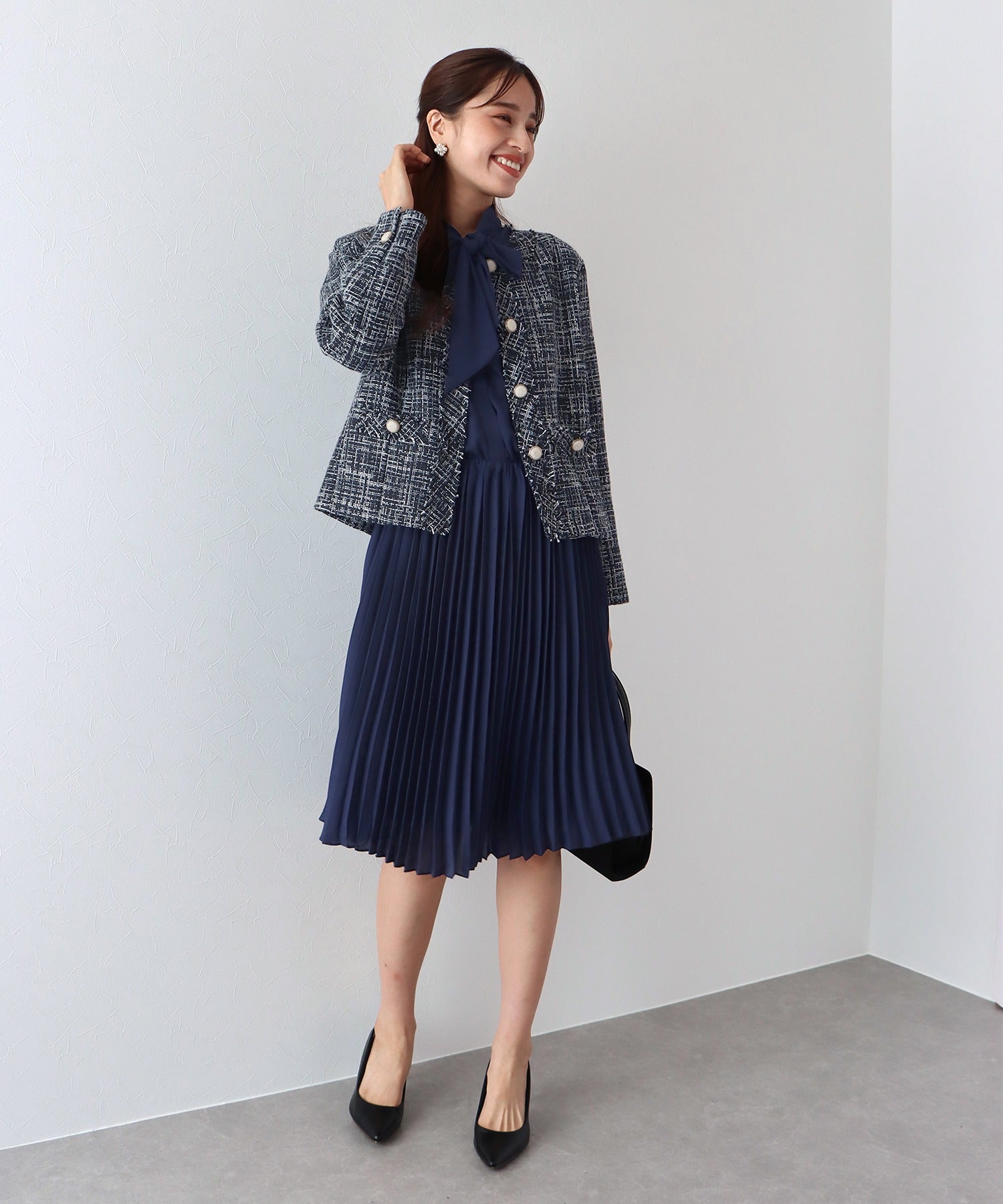 SALE】ミックスツイードノーカラージャケット×ボウタイプリーツ