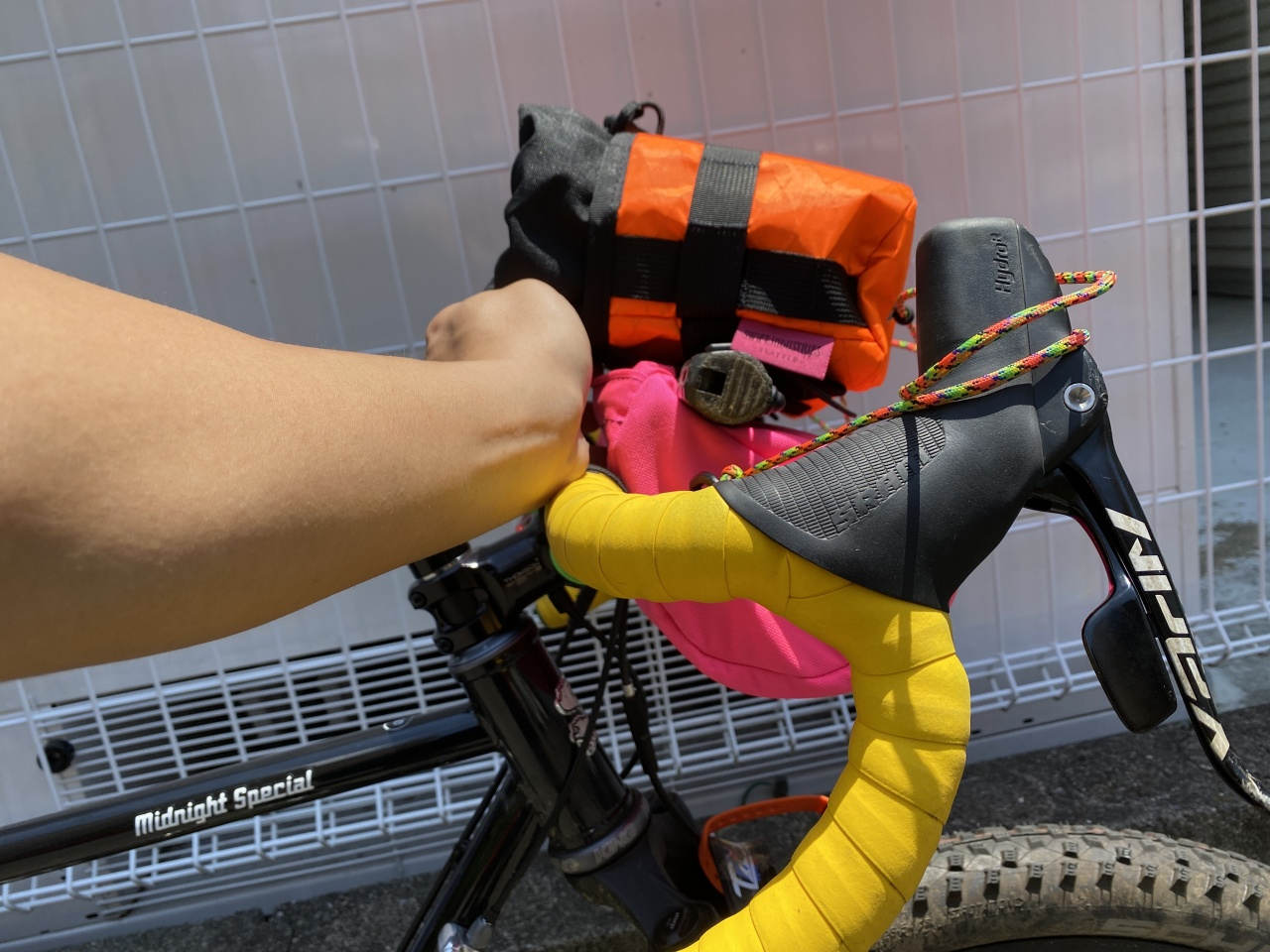 SWIFT INDUSTRIES* bandito bicycle bag (ecopak/black) - BLUE LUG