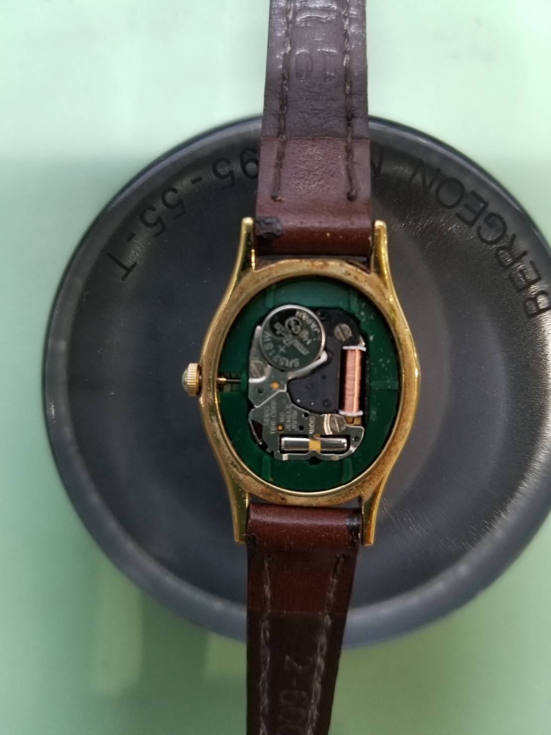 セイコーレディース腕時計の電池交換 | BROOCHブローチ時計・宝石修理工房