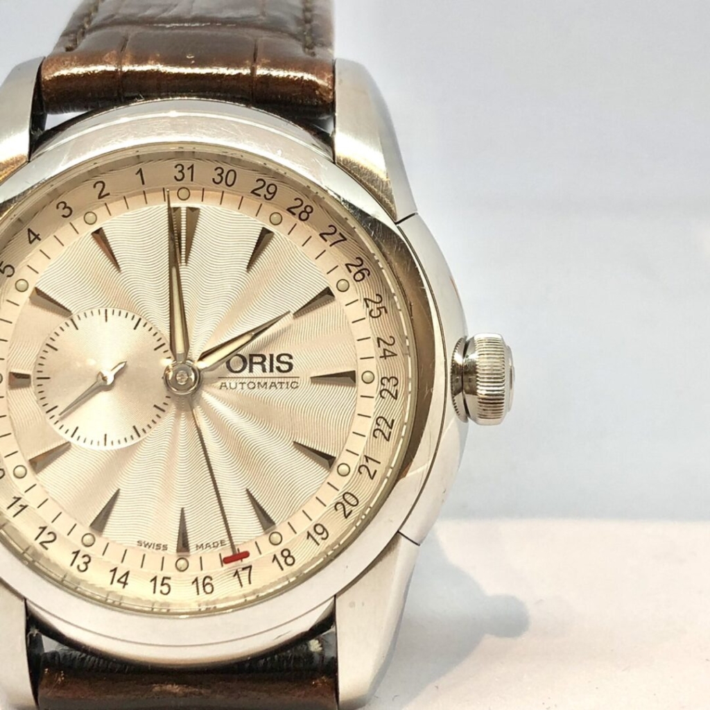 ORIS】オリス自動巻き時計のオーバーホールとゼンマイ交換をご依頼頂き