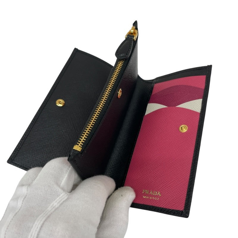 PRADA】プラダ サフィアーノ マルチカラー 黒 ブラック 現行モデル