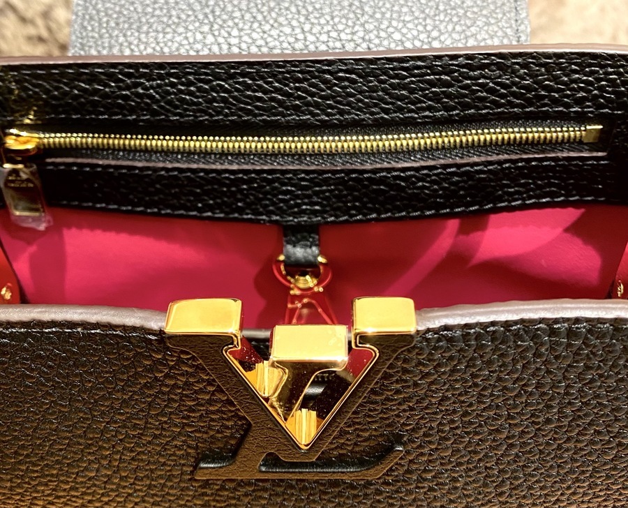 新入荷情報】LOUIS VUITTON(ルイヴィトン) カプシーヌBBのご紹介です