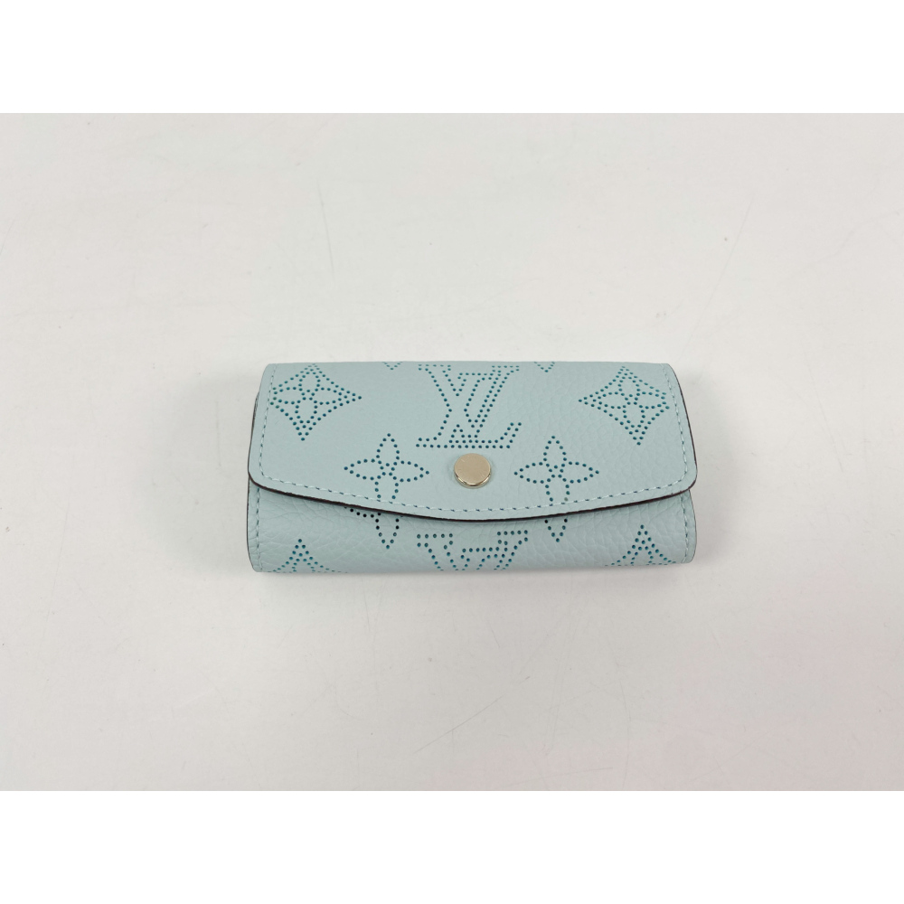 ルイ・ヴィトン マヒナ ミュルティクレ4 ミネラルブルー M83504 買取