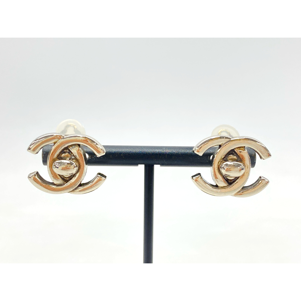 シャネル ココマーク ターンロック イヤリング 96P 買取実績【買取日