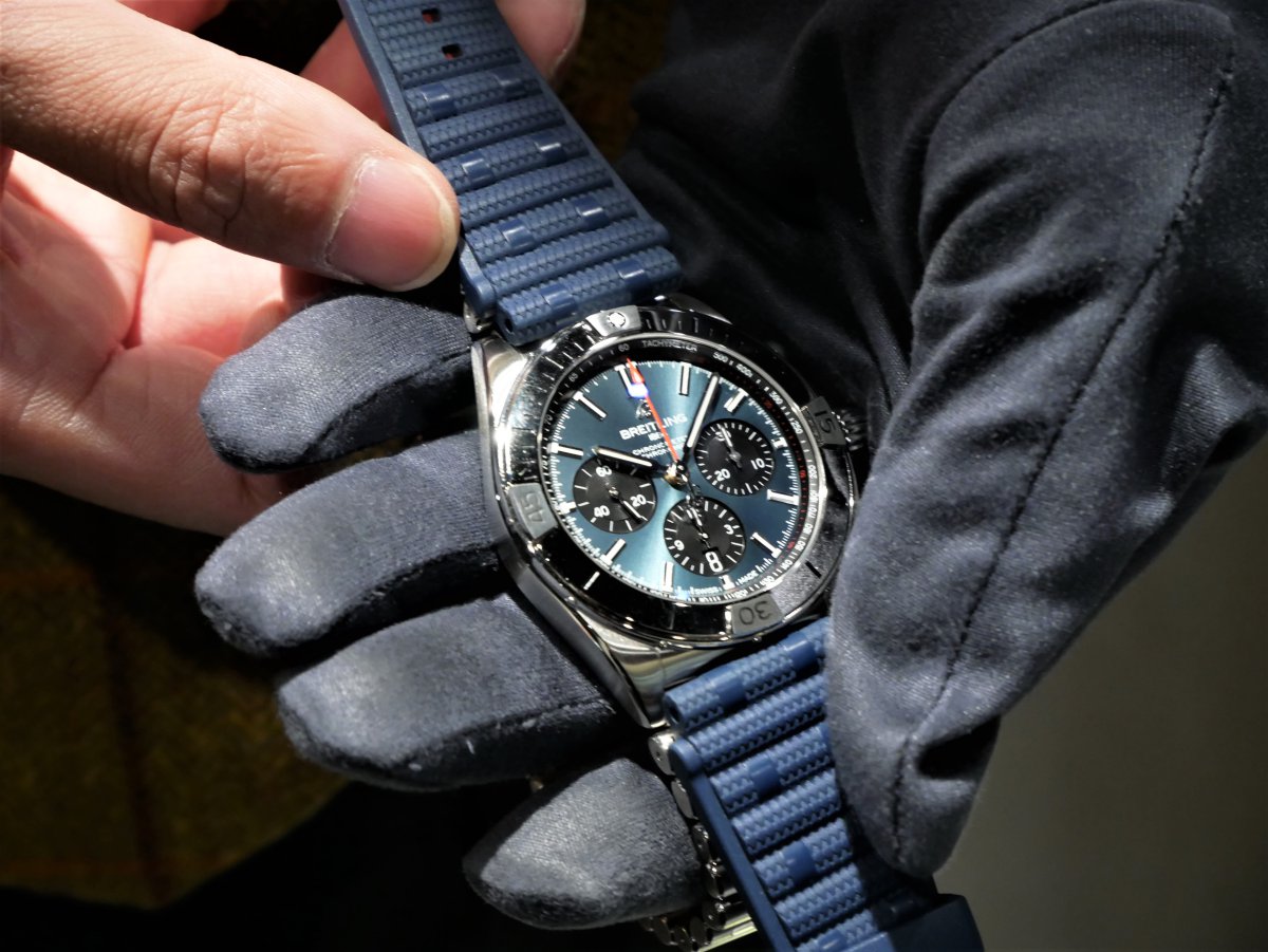 これでオールシーズンバッチリ！～ラバーストラップ仕様のクロノマット