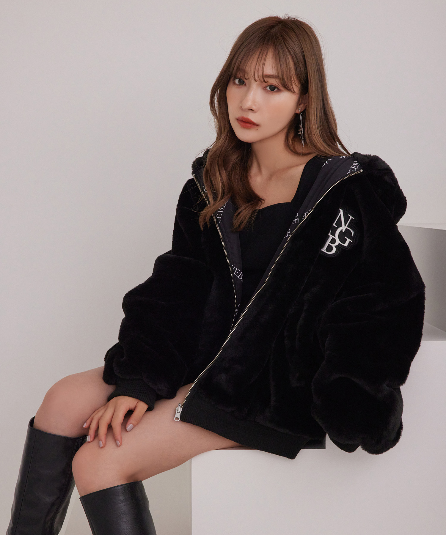 UNISEXリバーシブルファーパーカー – BUNNY APARTMENT