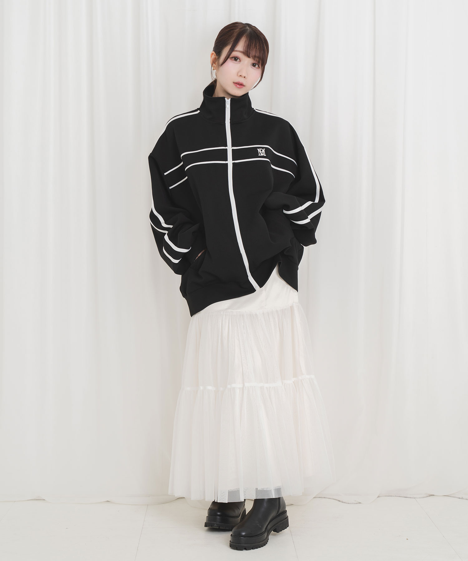 piping jersey outer – BUNNY APARTMENT