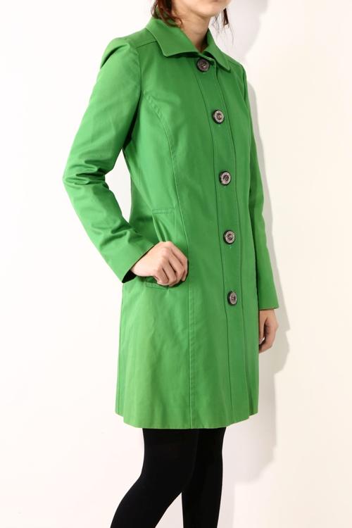 バーバリーブルーレーベルの人気レディースレインコート特集