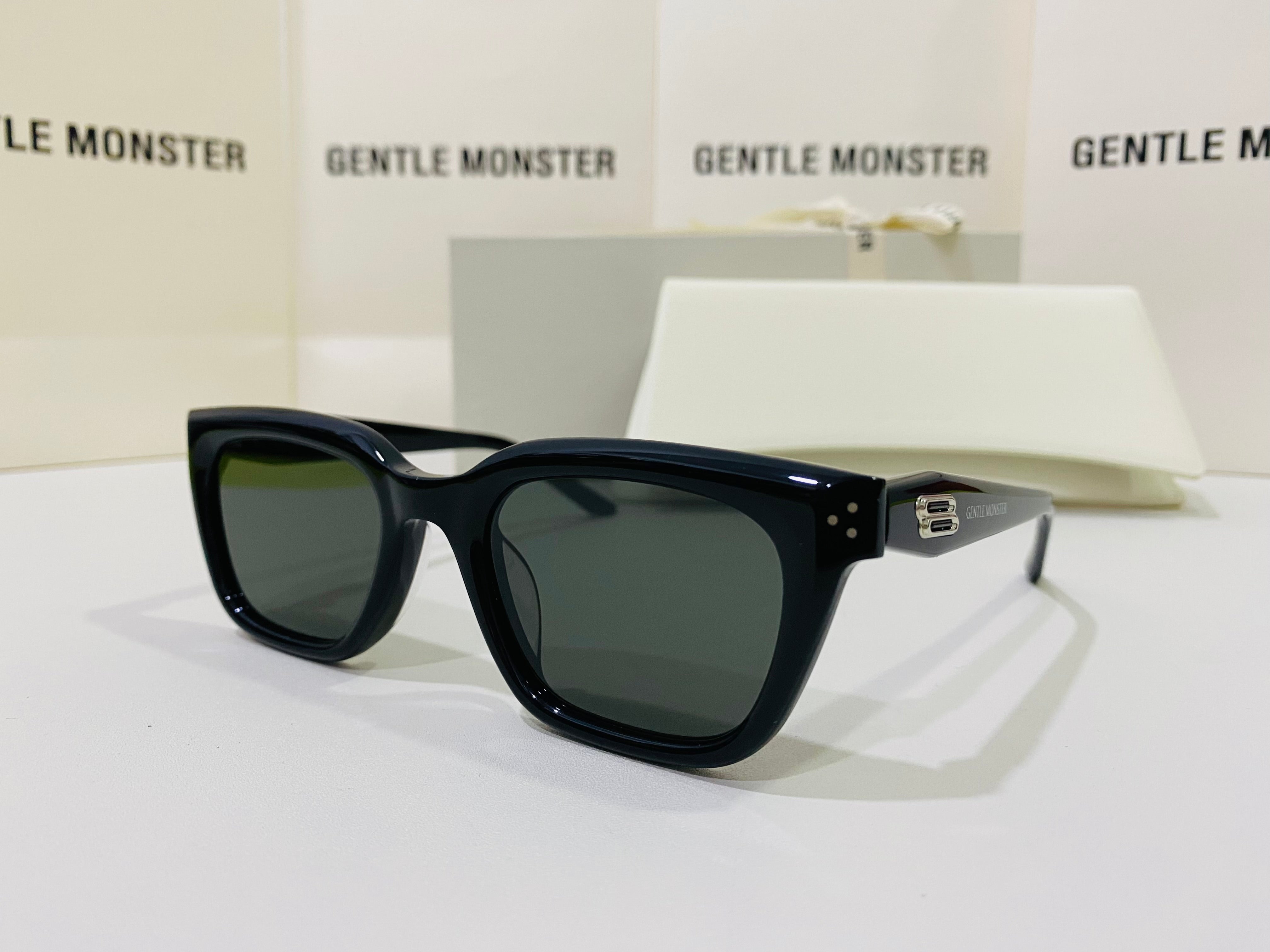 Hovo 01 – BTSGLASSES