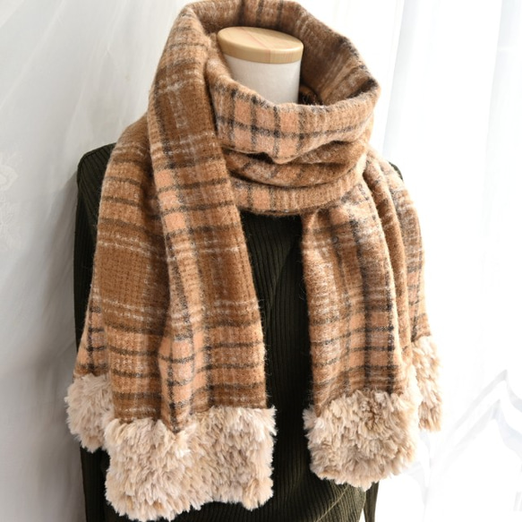 ふんわりシャギー×ふわとろファーの大人チェック柄＊異素材マフラー