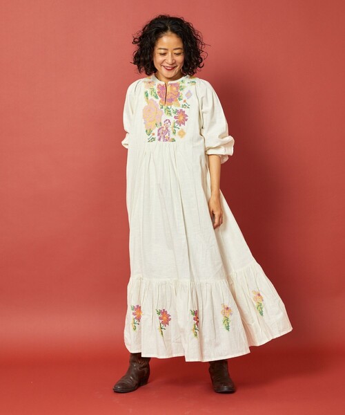 Freada（フリーダ）の「Freada/フリーダ ボタニカル柄クロスステッチ