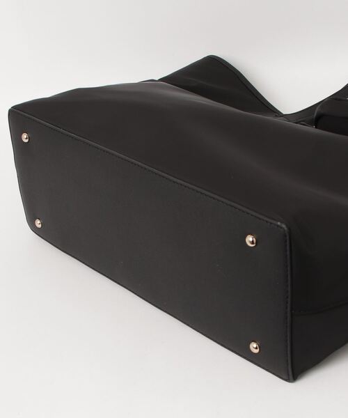 ECO Gemma Large Tech Tote トートバッグ | GUESS(ゲス) JAPAN 公式