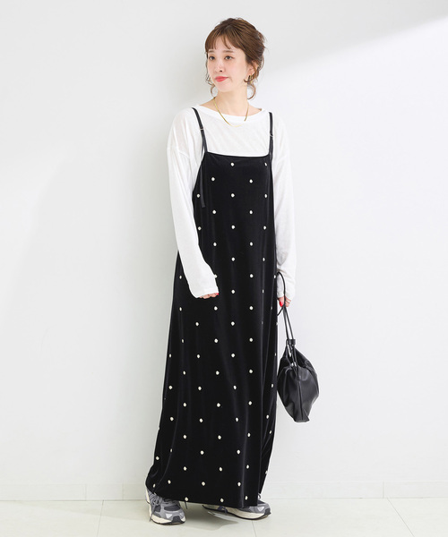 追加6》【WEB限定】手洗い可 / ベロアフラワー刺繍ワンピース