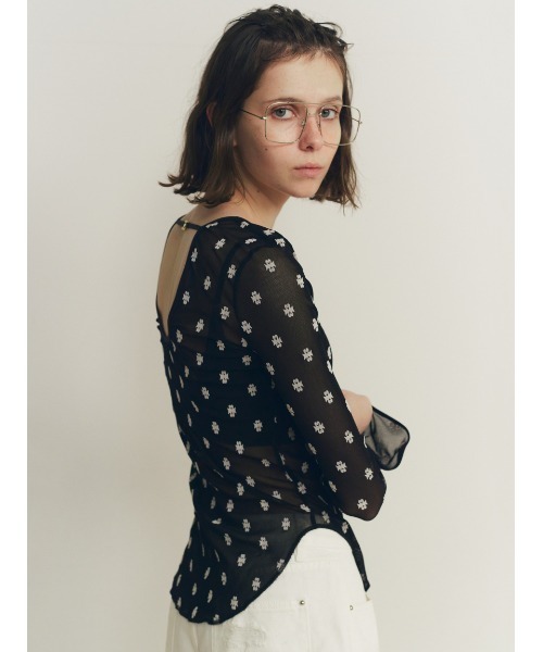 SWAN LAKE U-NECK TOP/スワンレイク Uネックトップ（Tシャツ