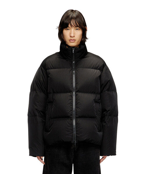 DIESEL（ディーゼル）の「メンズ ダウンジャケット（ダウンジャケット