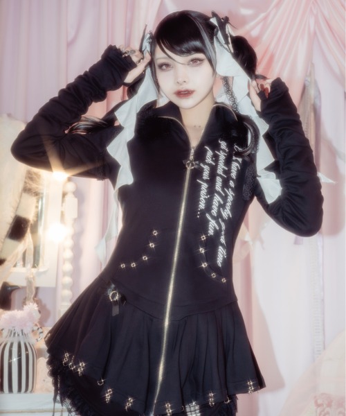 Pleated devil zip hoodie（パーカー）｜AVENCHUMU（アバンチュウム