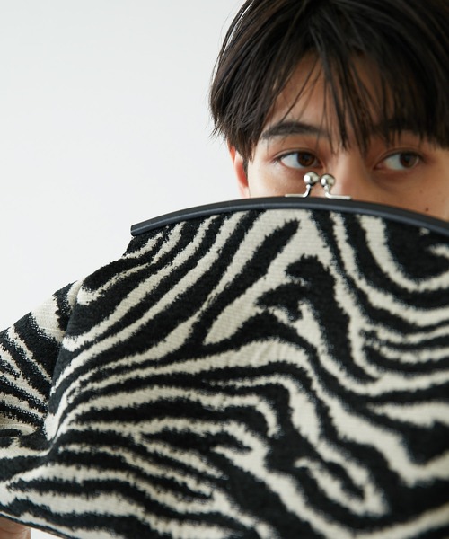 A VACATION（アヴァケーション）の「【A VACATION】PILLOW ZEBRAバッグ