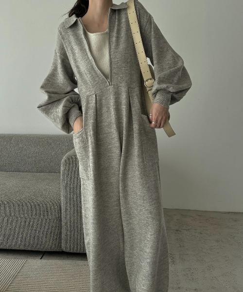 WILLFULLY（ウィルフリー）の「volume sleeve zip comfortable knit