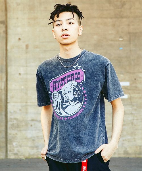 HYSTERIC GLAMOUR（ヒステリックグラマー）の「24SALOON プリント T
