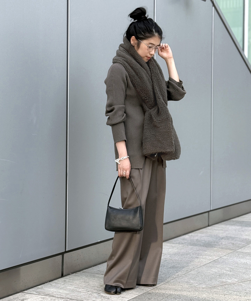 AP STUDIO（エーピーストゥディオ）の「ウールサテンタックパンツ